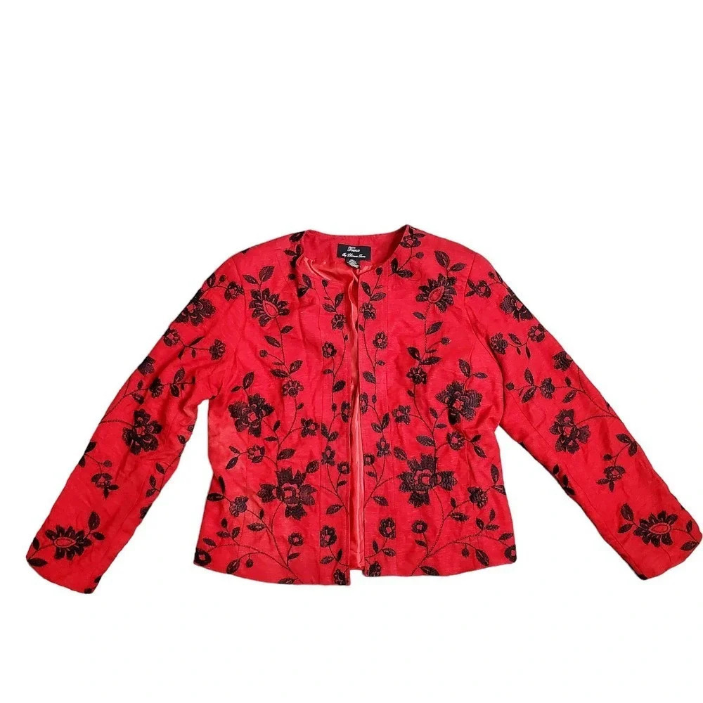 Trenz by Theresa Renz Red Embroidered‎ Blazer